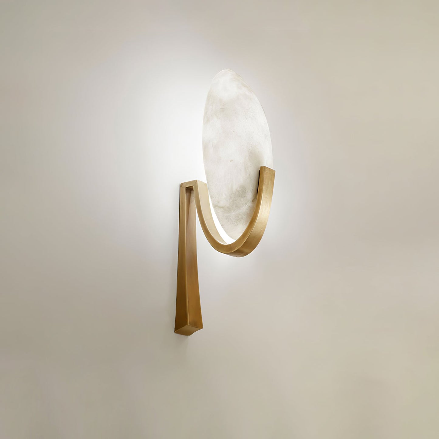 Alice Alabaster Classic Metal Wall Lamp