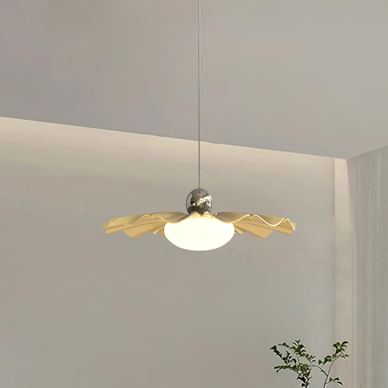 Blooming Flower Modern Metal Pendant Light