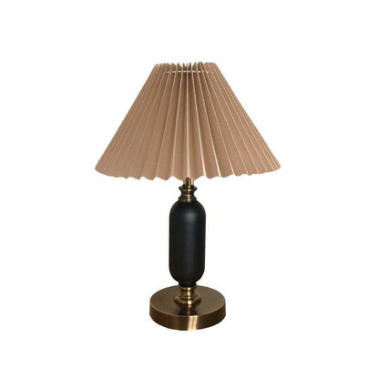 Classic Antique Traditional Metal Table Lamp