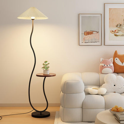 Curvatura Contemporary Metal Floor Lamp