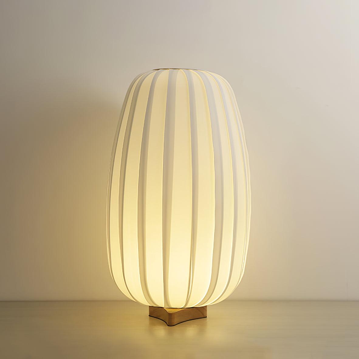 Fabric Minimalist Traditional Wood Table Lamp