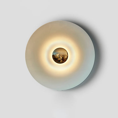 Simplicity Glow Eclectic Metal Wall Light