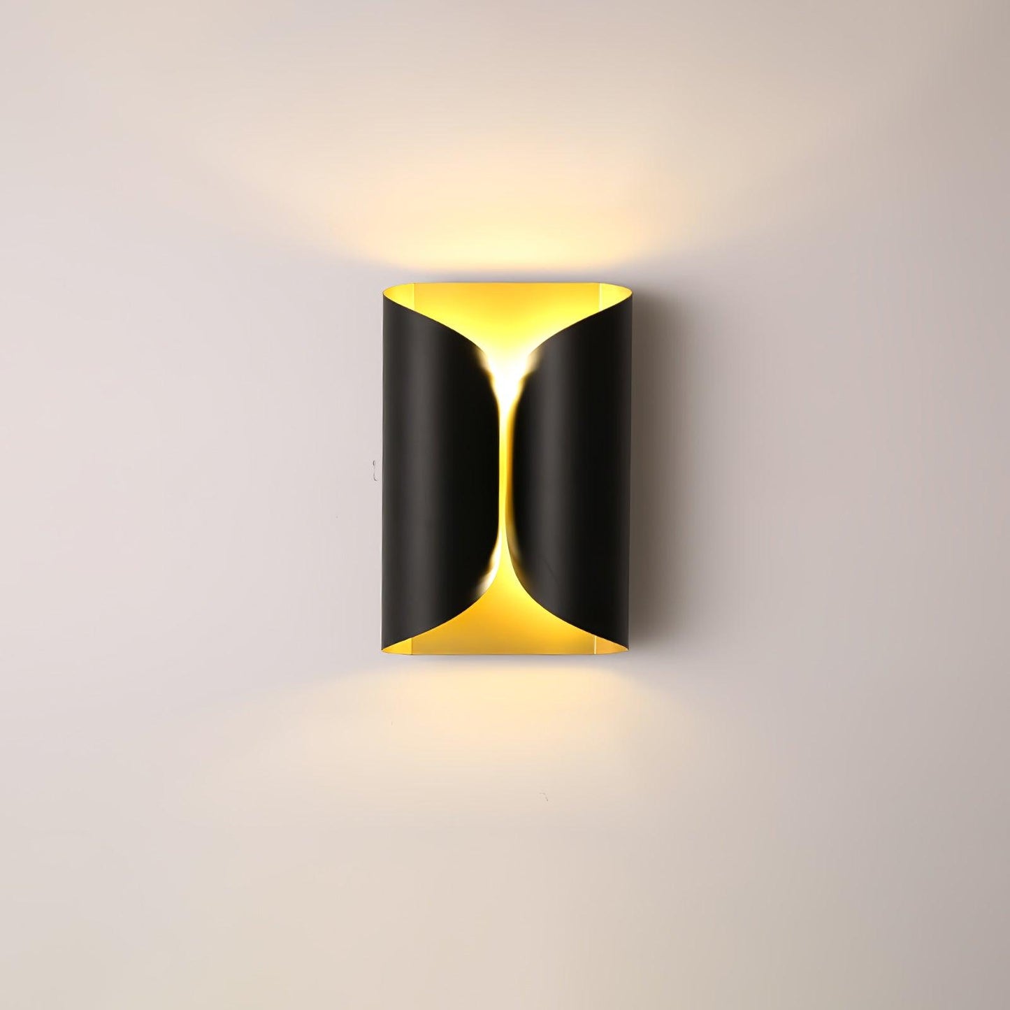 Lux Modern Metal Wall Light