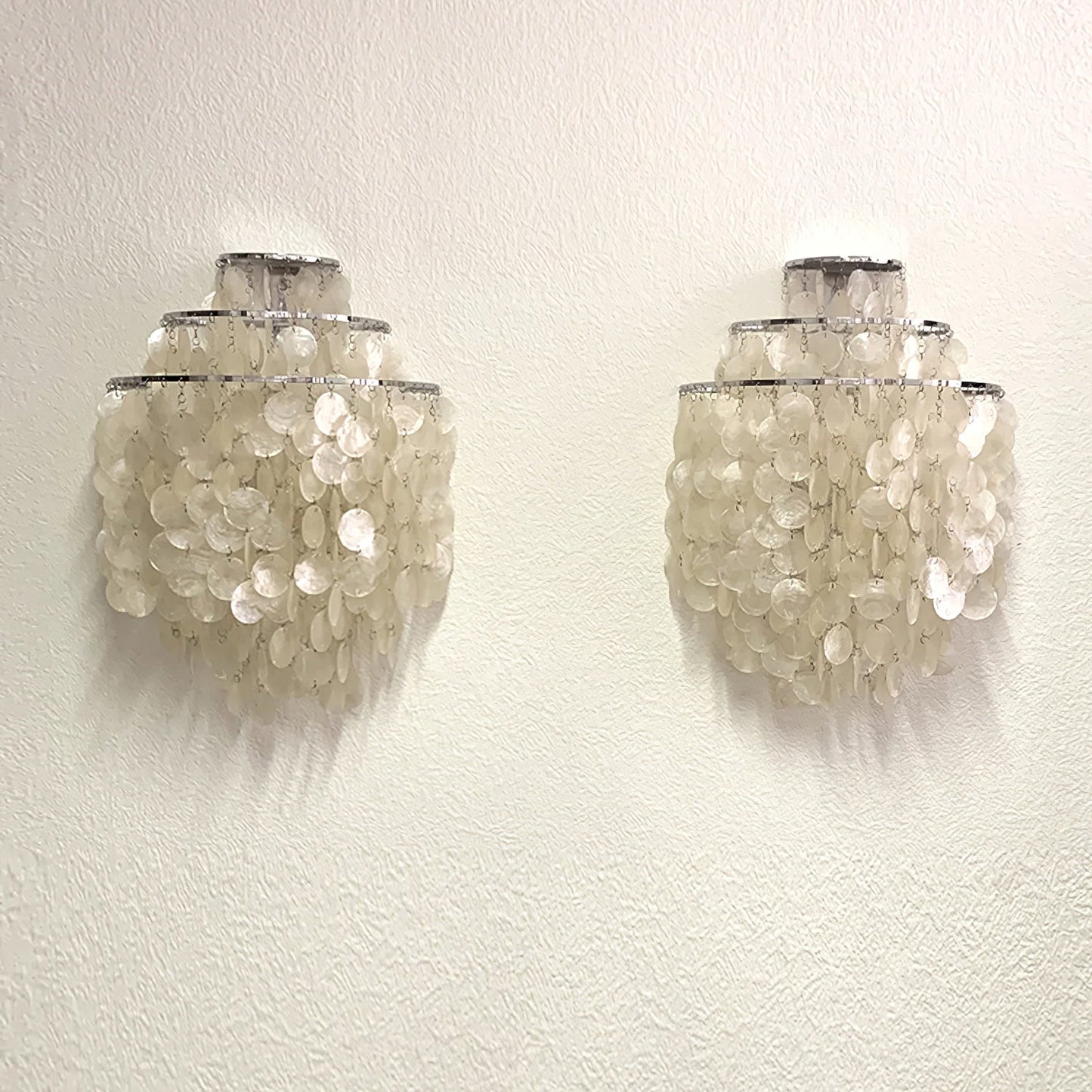 Shell Cascading Modern Metal Wall Light