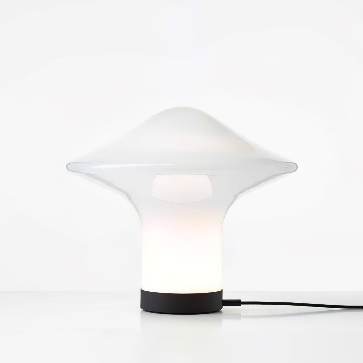 Trottola Minimalist Crystal Table Lamp