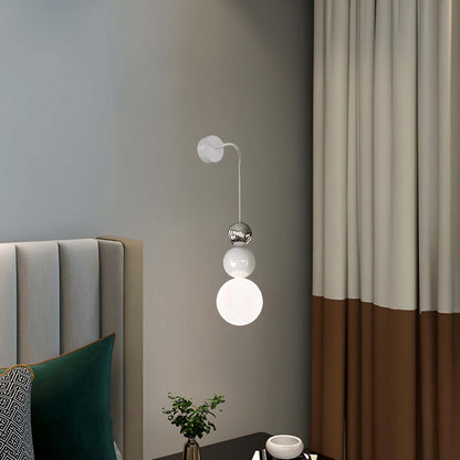 Acrylic Three Ball Modern Metal Wall Lamp