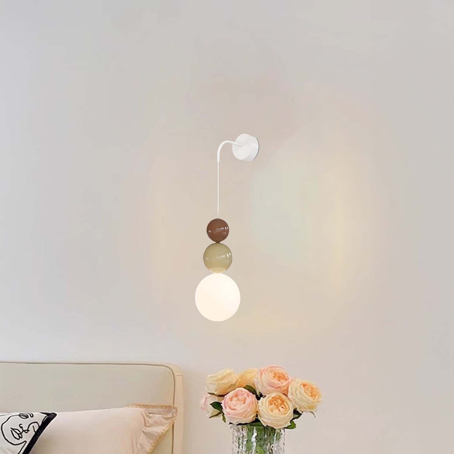 Acrylic Three Ball Modern Metal Wall Lamp