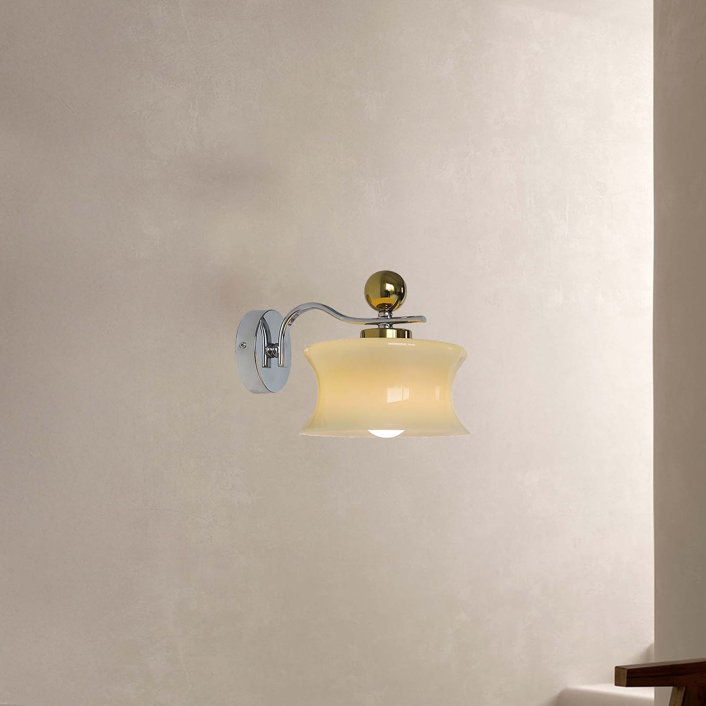 Adorn Modern Crystal Wall Sconce