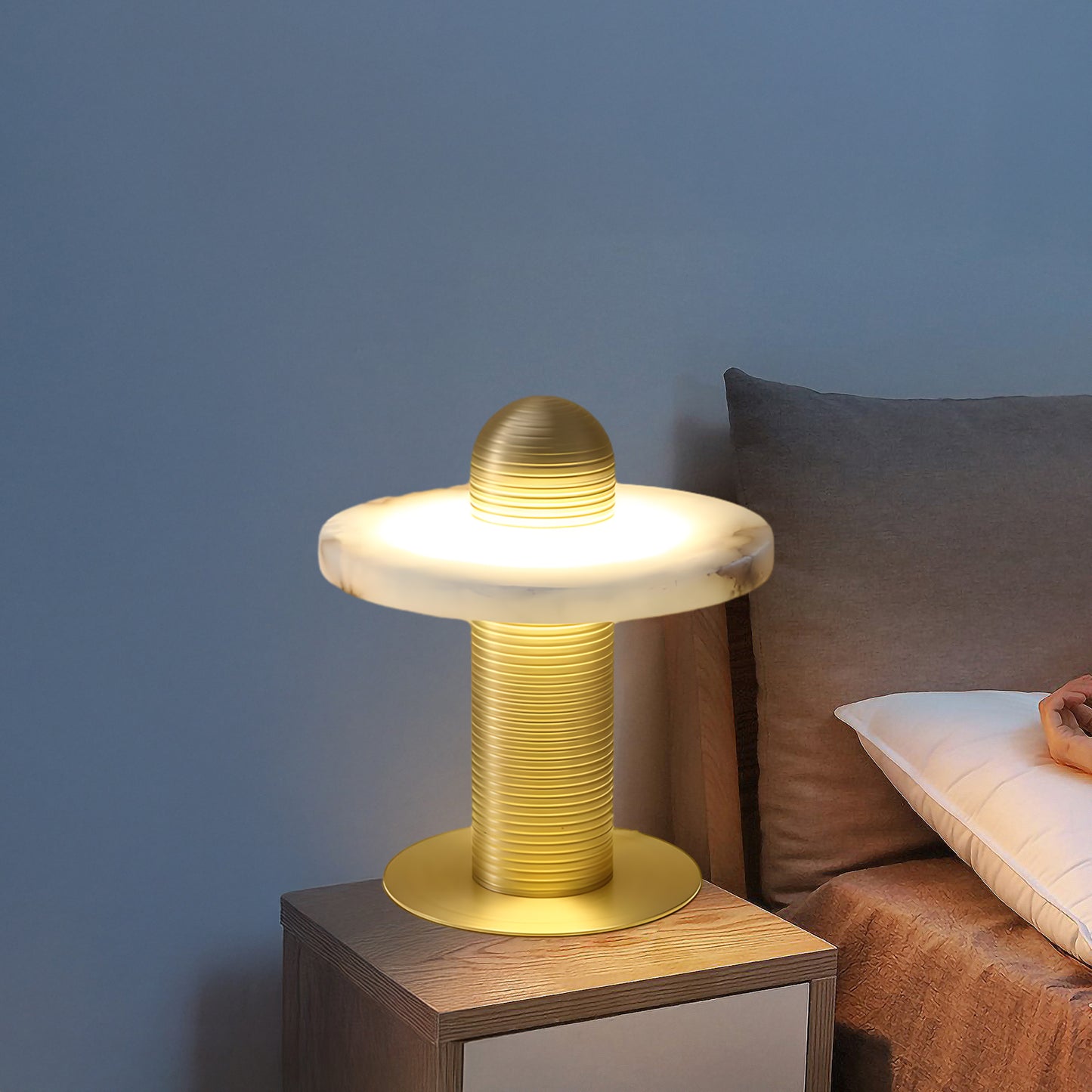 Alabaster Comet Modern Metal Table Lamp