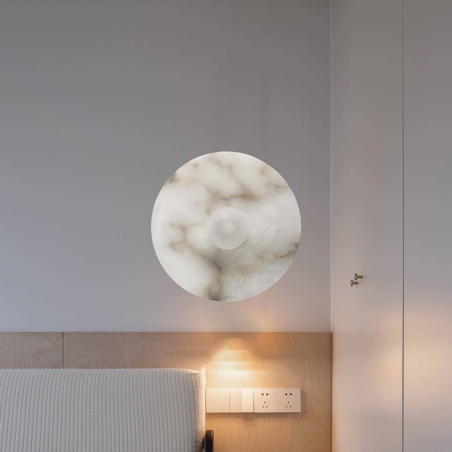 Alba Alabaster Eclectic Crystal Wall Lamp