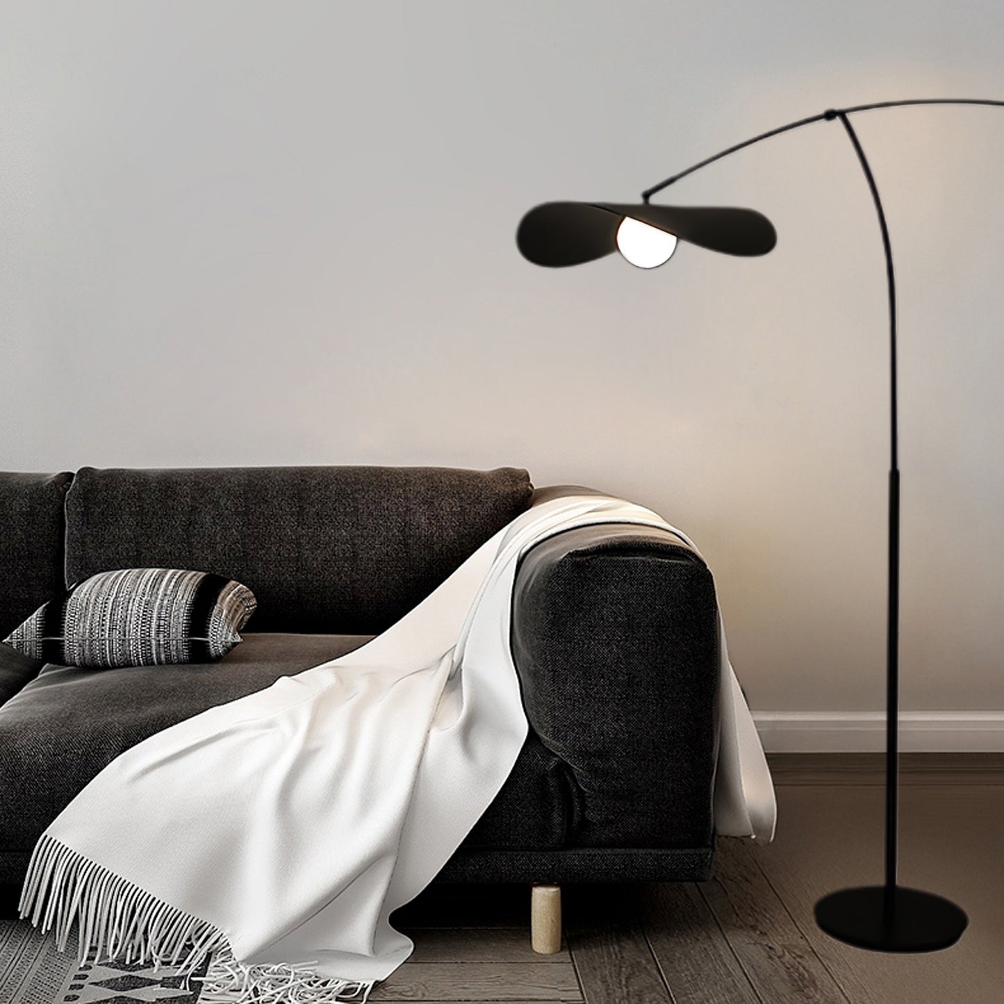 Alonso Minimalist Metal Floor Lamp