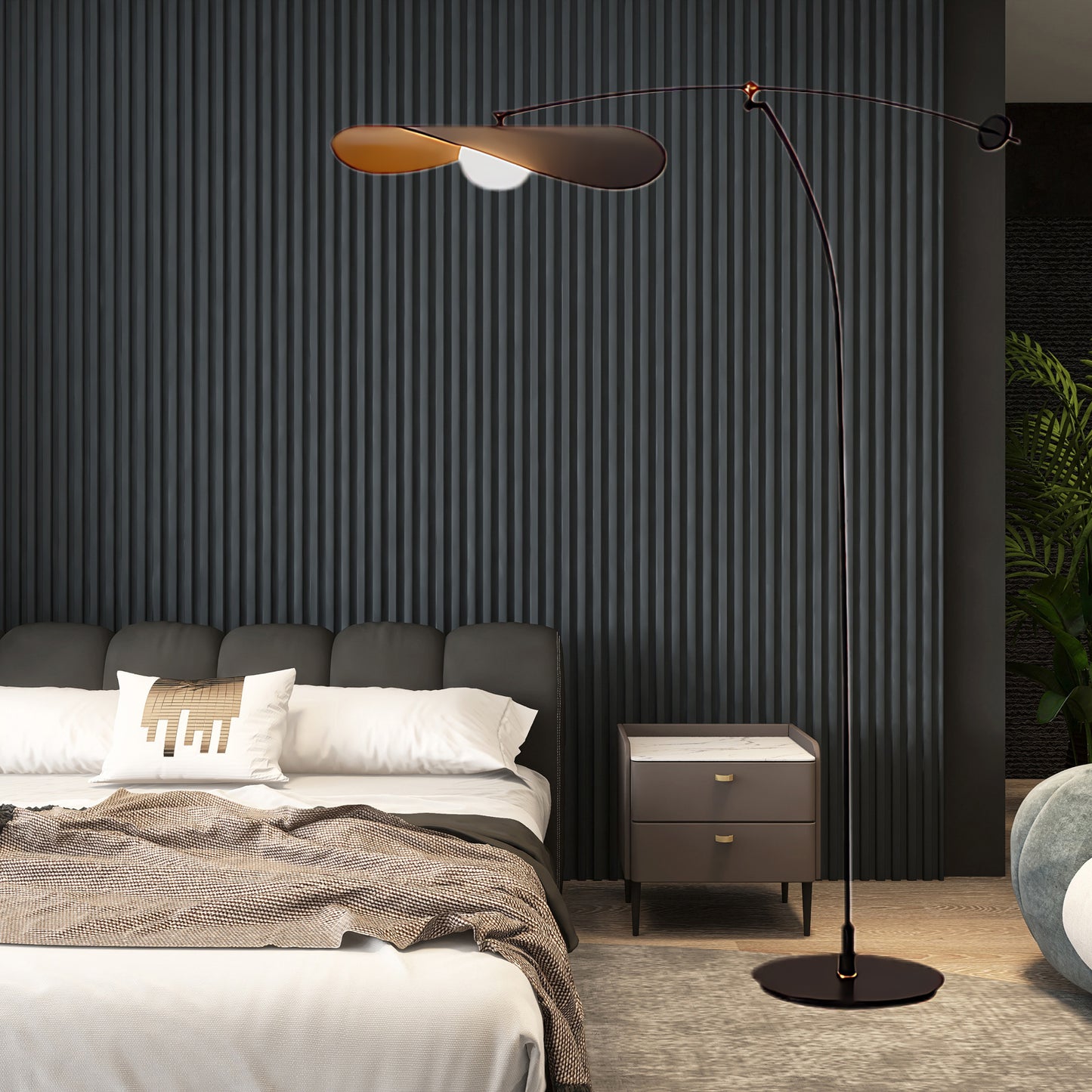 Alonso Minimalist Metal Floor Lamp