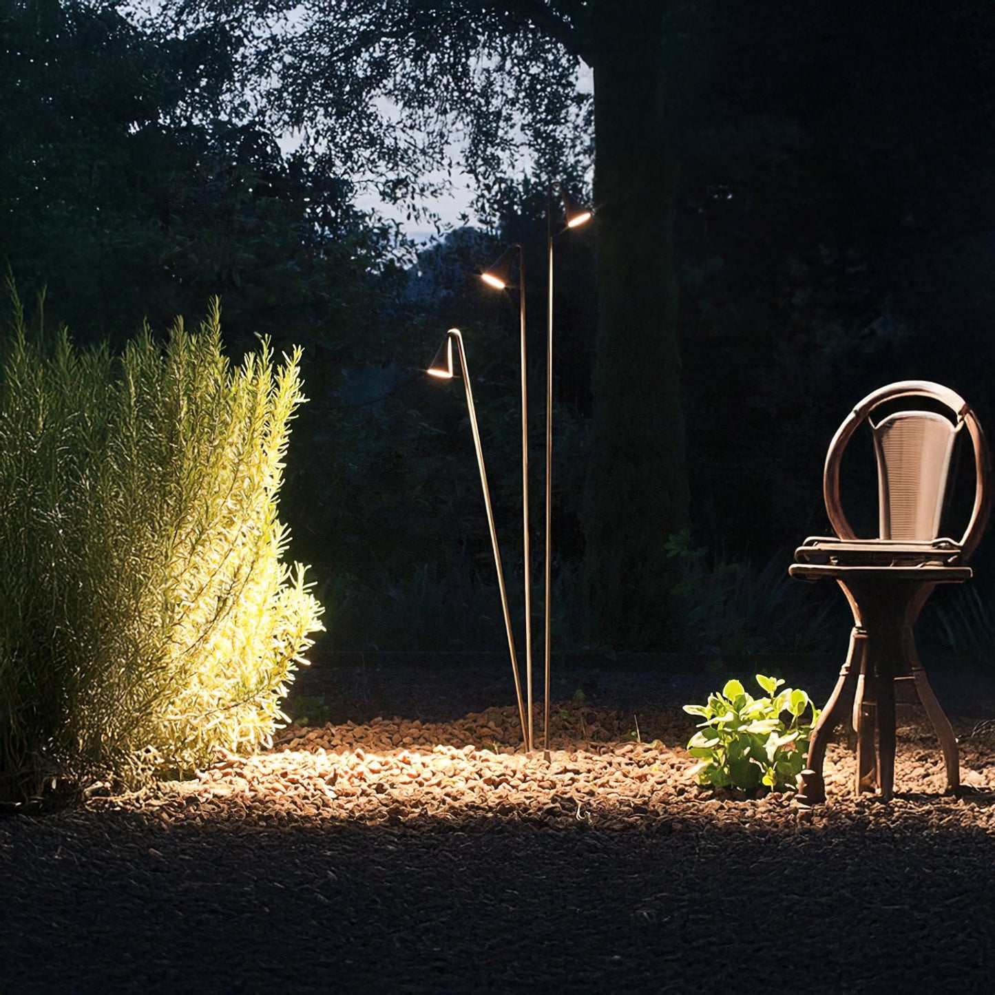 Bellflower Outdoor Luxury Aluminum Floor Lamp