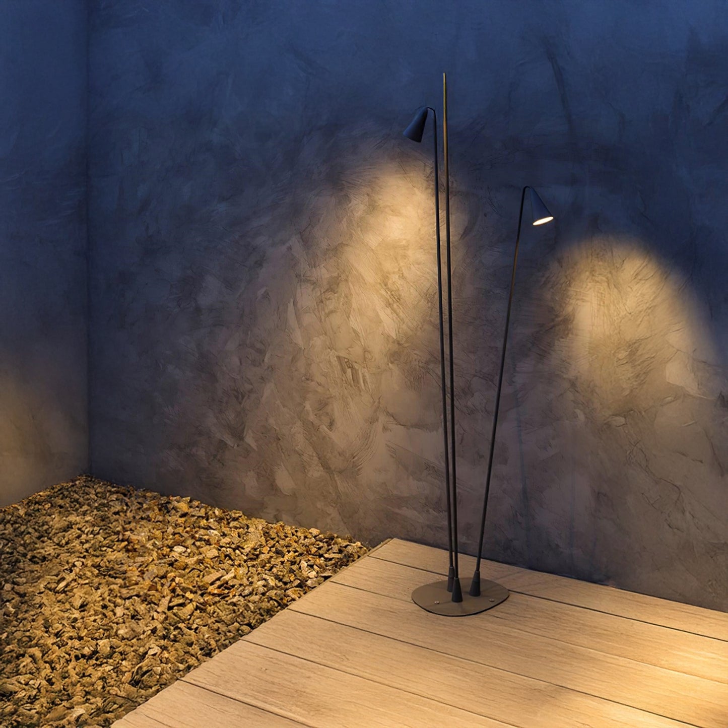 Bellflower Outdoor Luxury Aluminum Floor Lamp