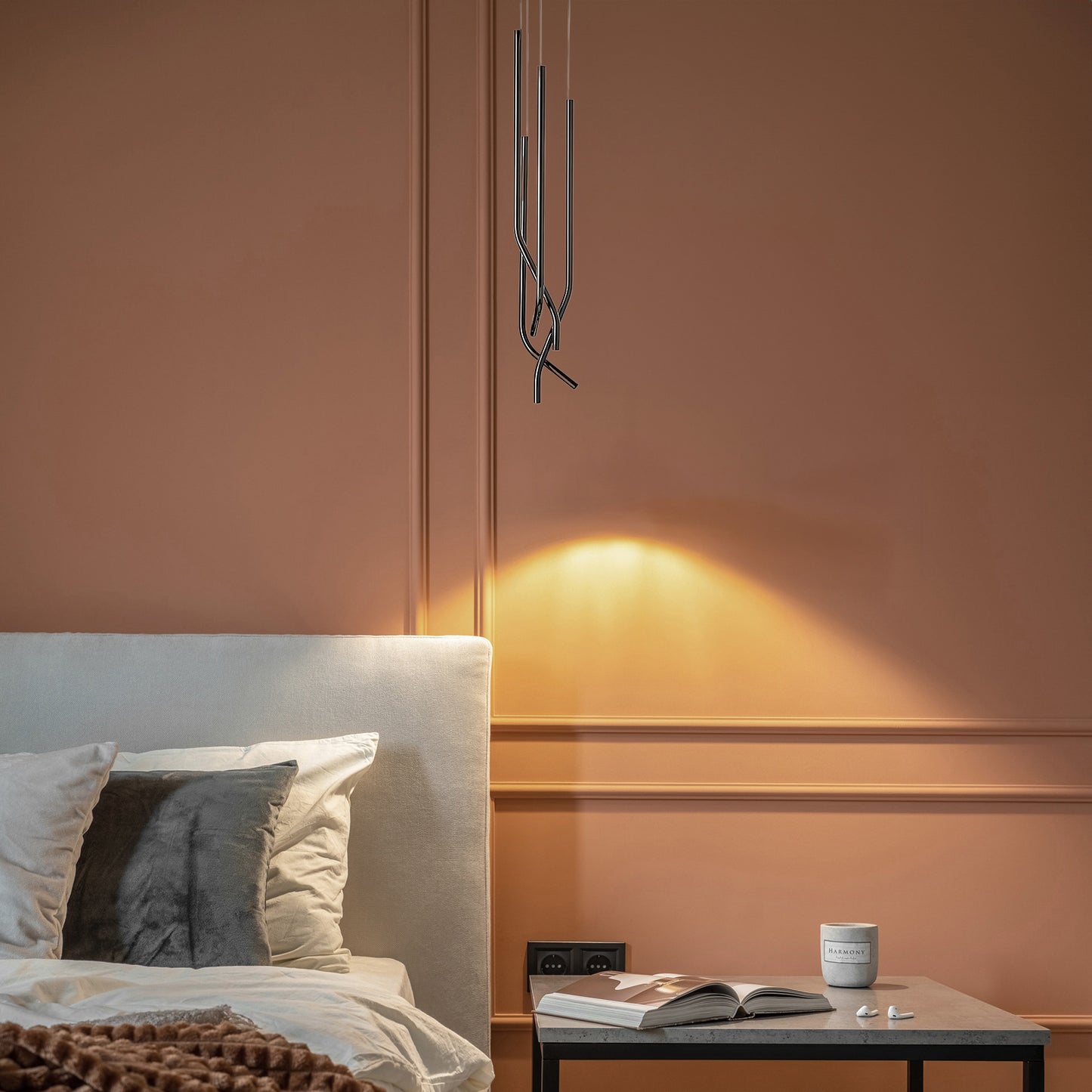 Bending Line Modern Metal Pendant Lamp