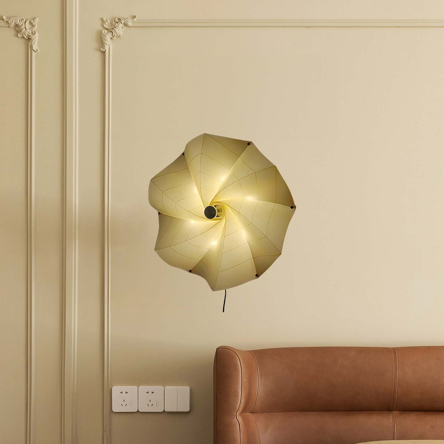 Bloom Petals Eclectic Metal Wall Lamp