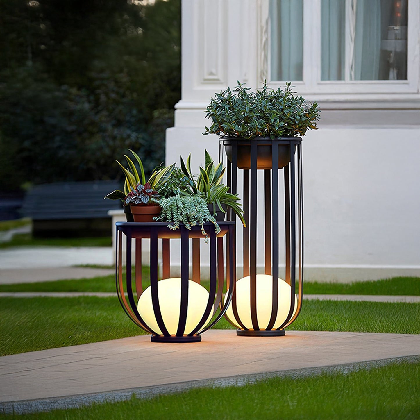 Bols Garden Art Deco Steel Outdoor Lamp