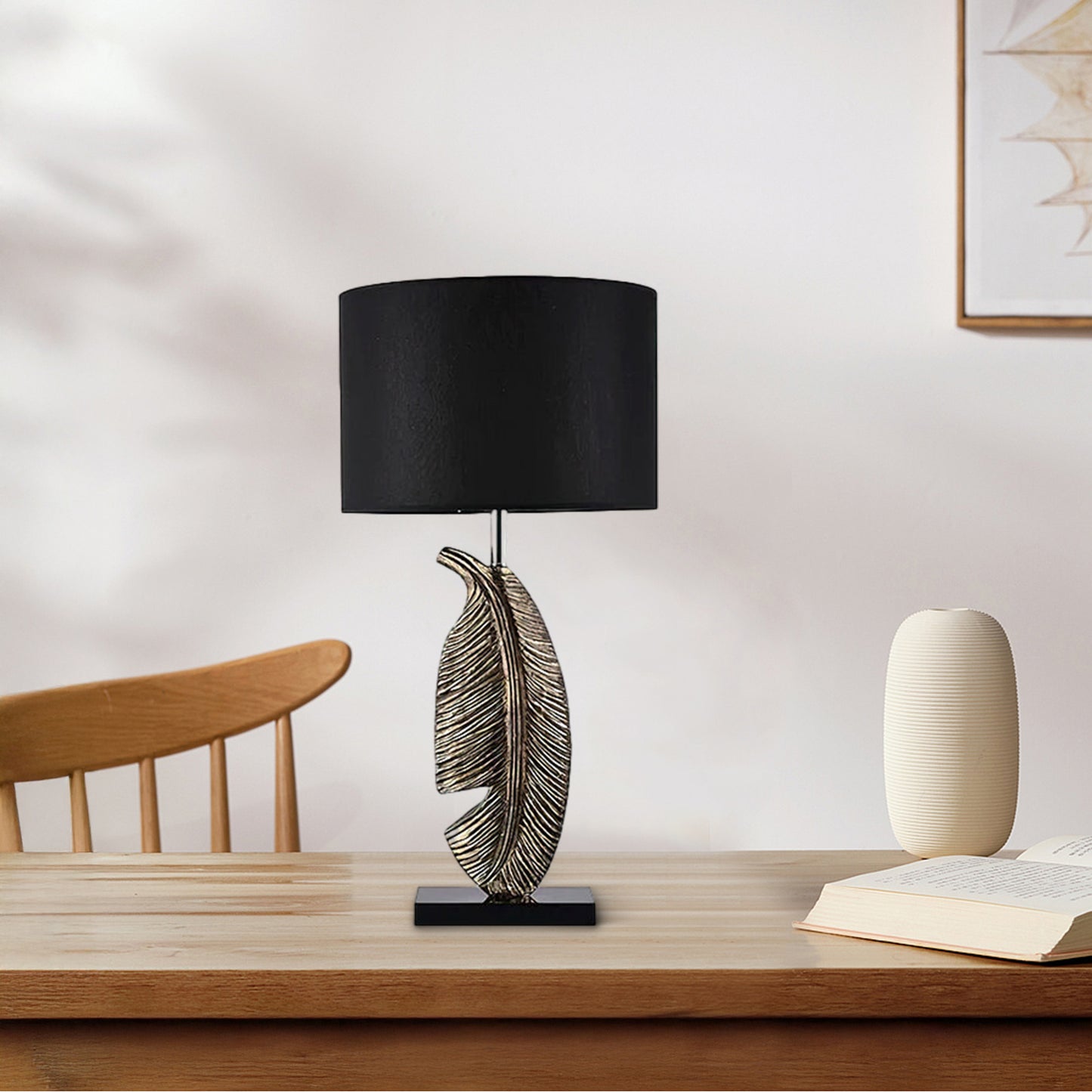 Cayo Luxury Metal Table Lamp