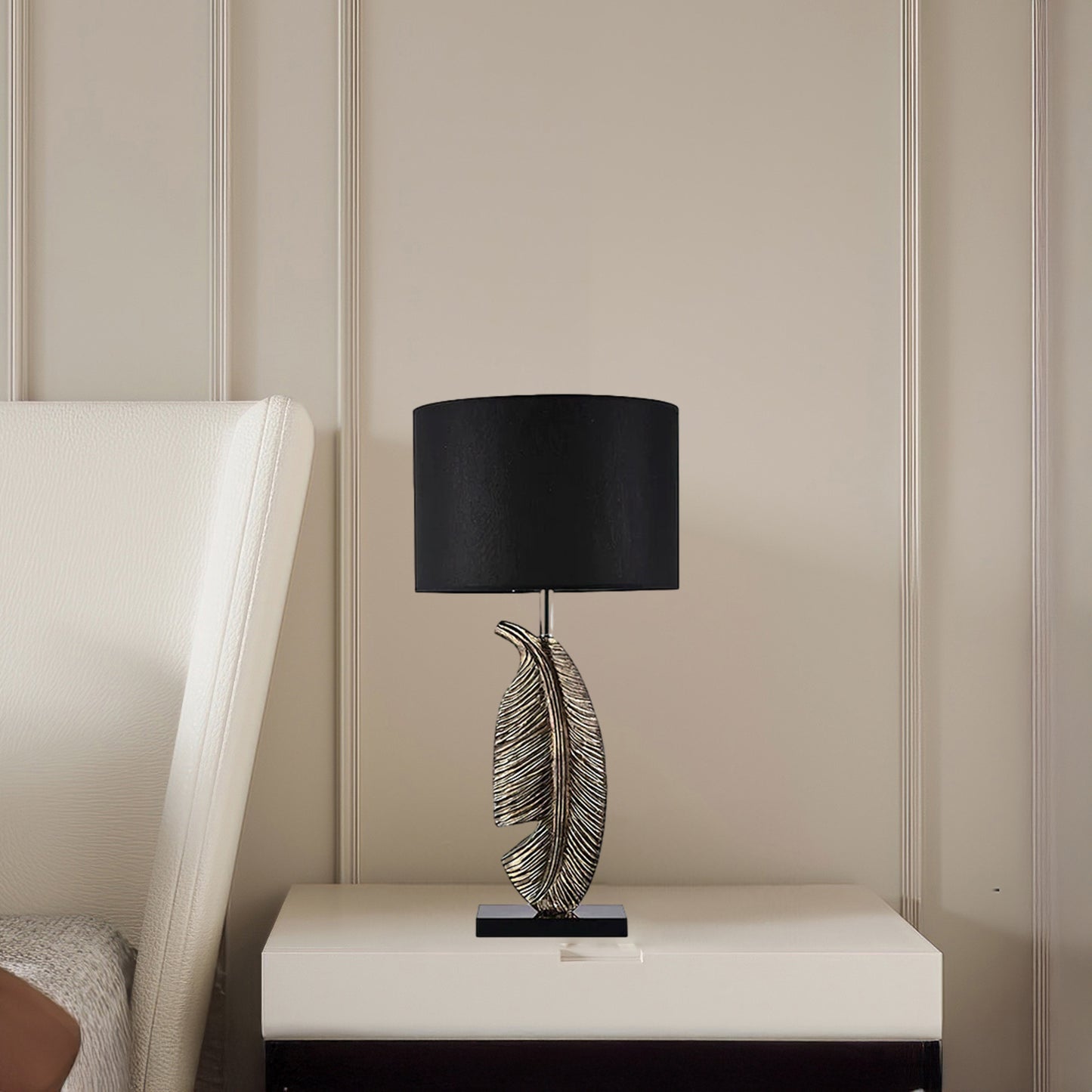 Cayo Luxury Metal Table Lamp