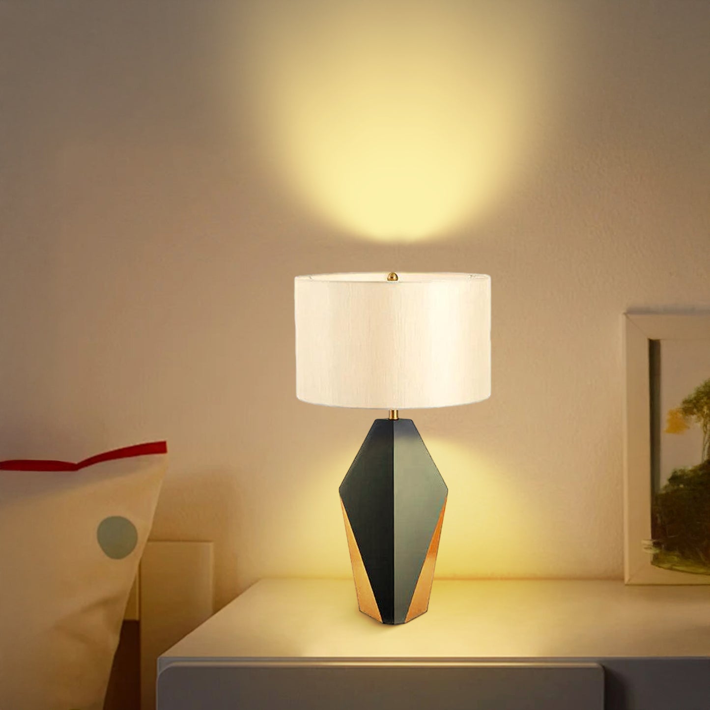 Checklist Modern Metal Table Lamp