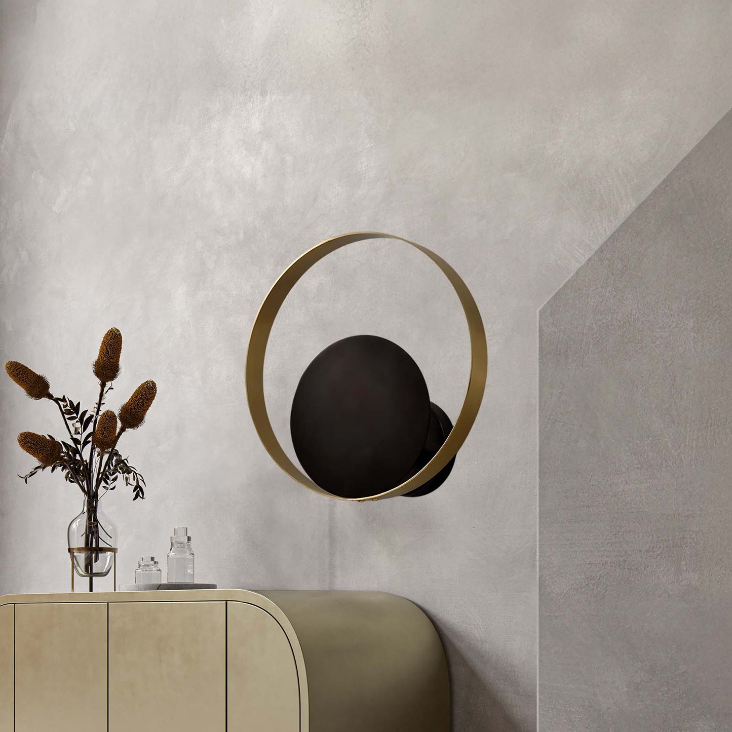 Circle Minimalist Metal Wall Lamp