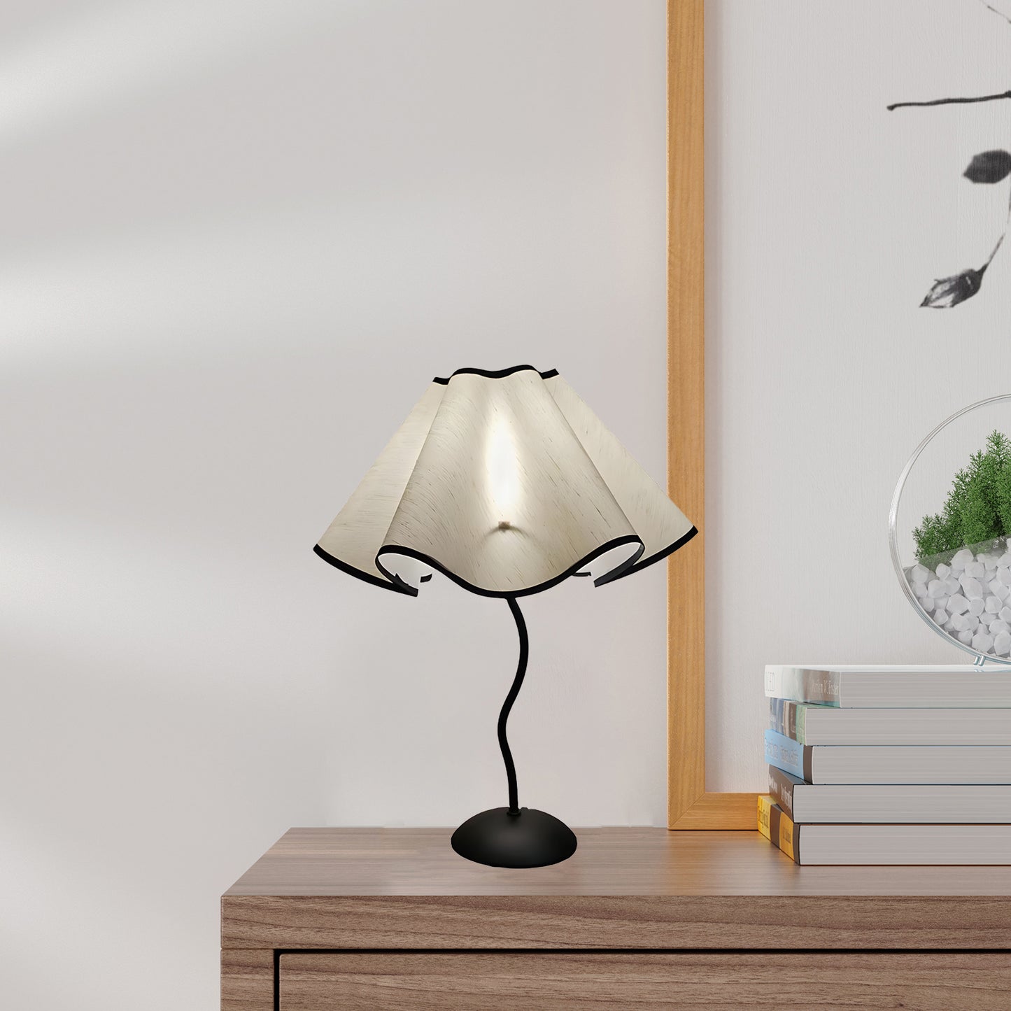 Cora Vintage Metal Table Lamp