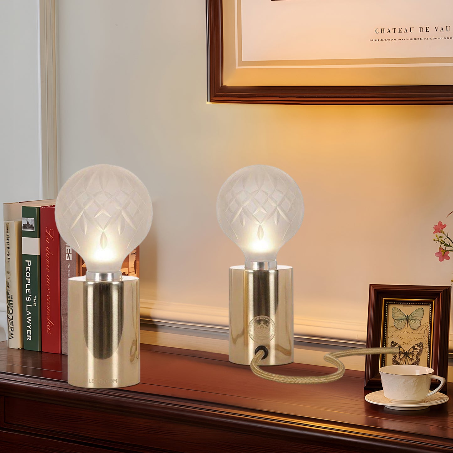 Crystal Bulb Traditional Table Lamp