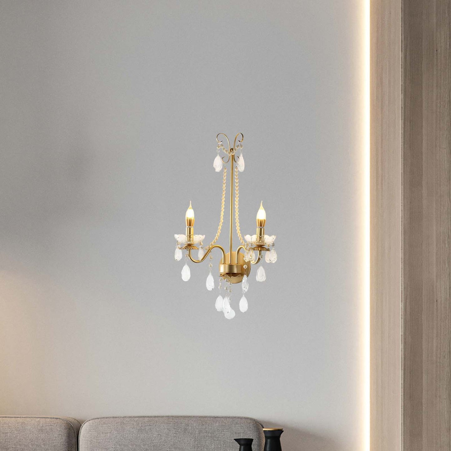 Crystal Pearl Chain Classic Wall Lamp