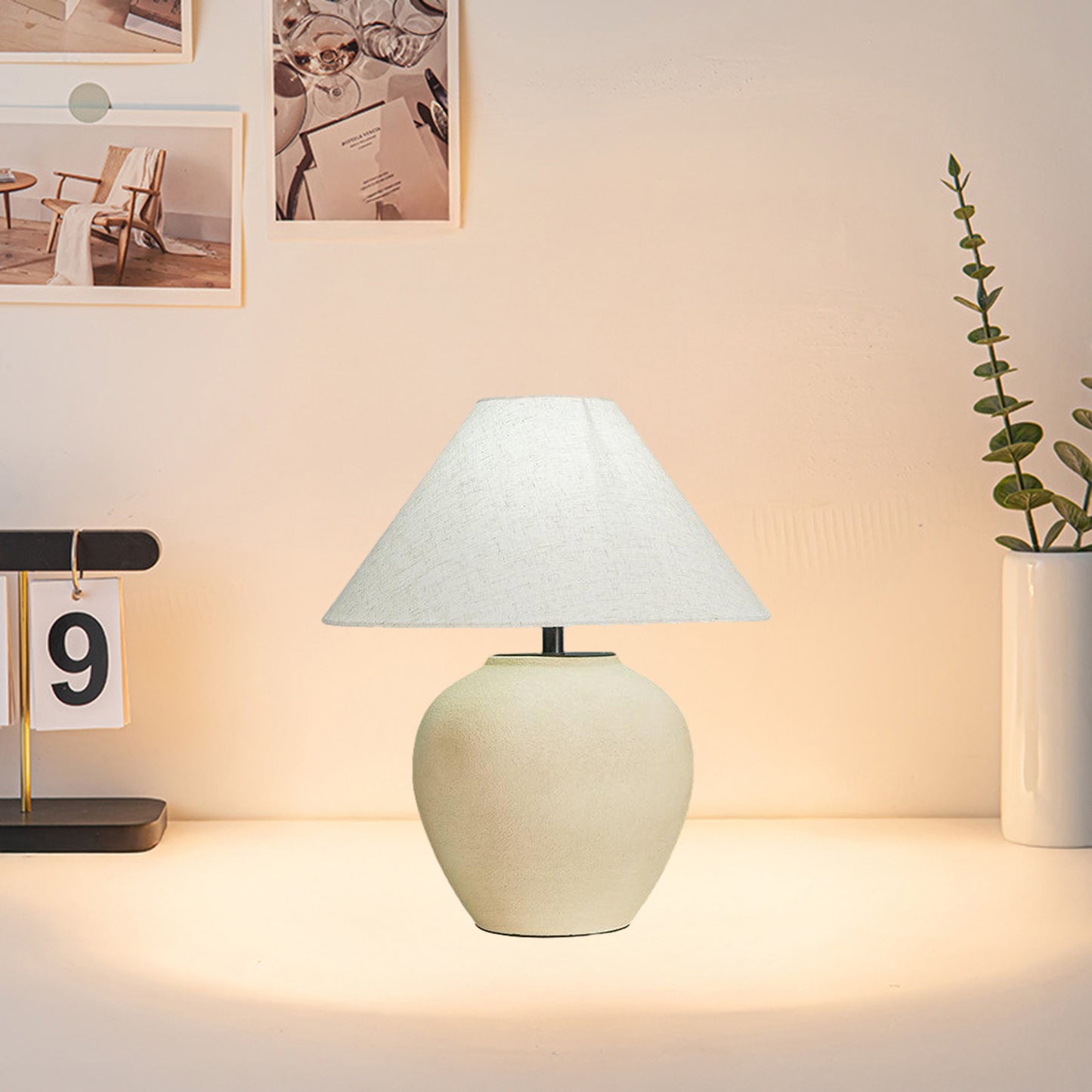 Decker Classic Ceramic Table Lamp