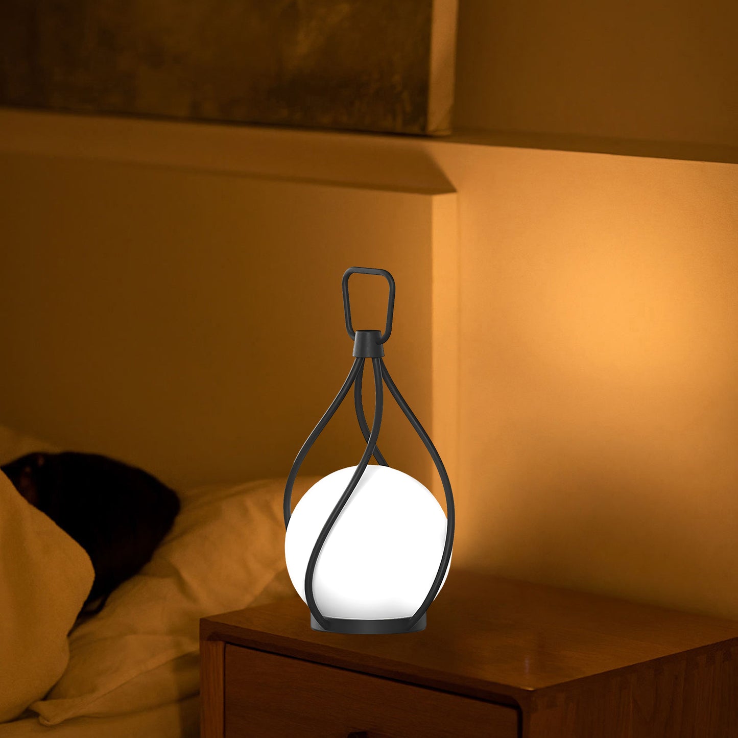 Eclisse Orb Lantern Rechargeable Minimalist Crystal Table lamp