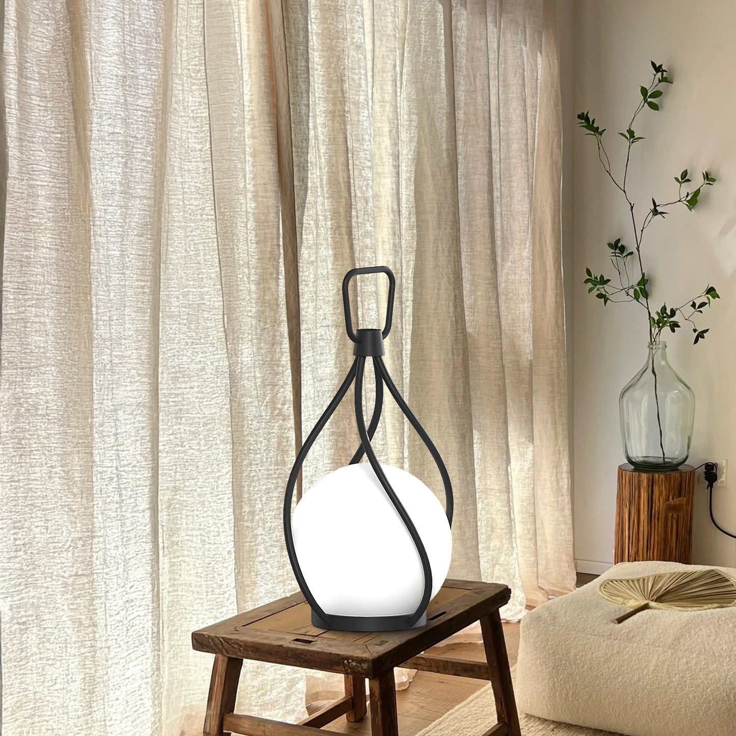 Eclisse Orb Lantern Rechargeable Minimalist Crystal Table lamp