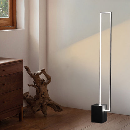 Edge Minimalist Metal Floor Lamp