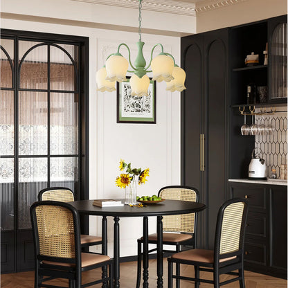 Elegant Lilium Vintage Metal Chandelier