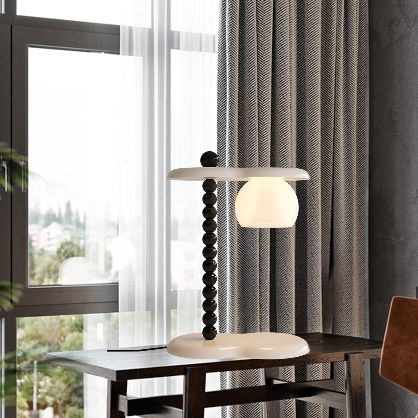 Everalda Metal Contemporary Crystal Table Lamp