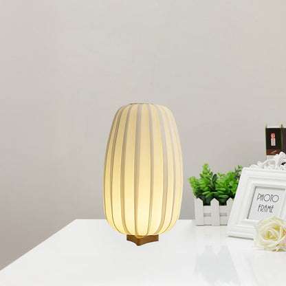 Fabric Minimalist Traditional Wood Table Lamp