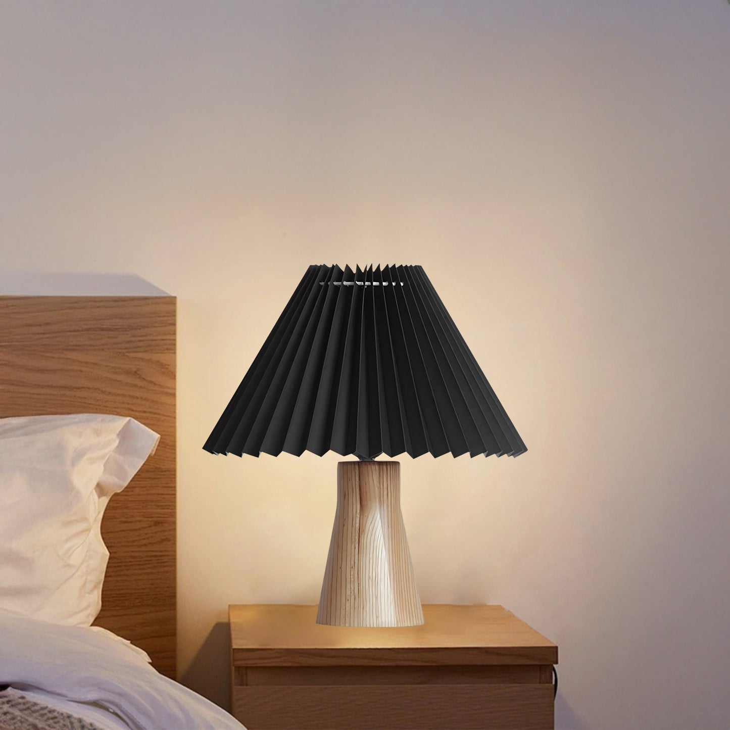 Facet Luxury Metal Table Lamp