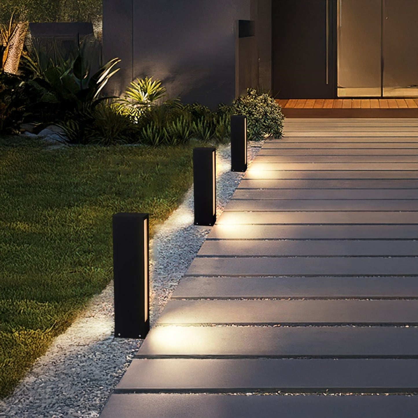 Faro Modern Aluminum Outdoor Post Lamp