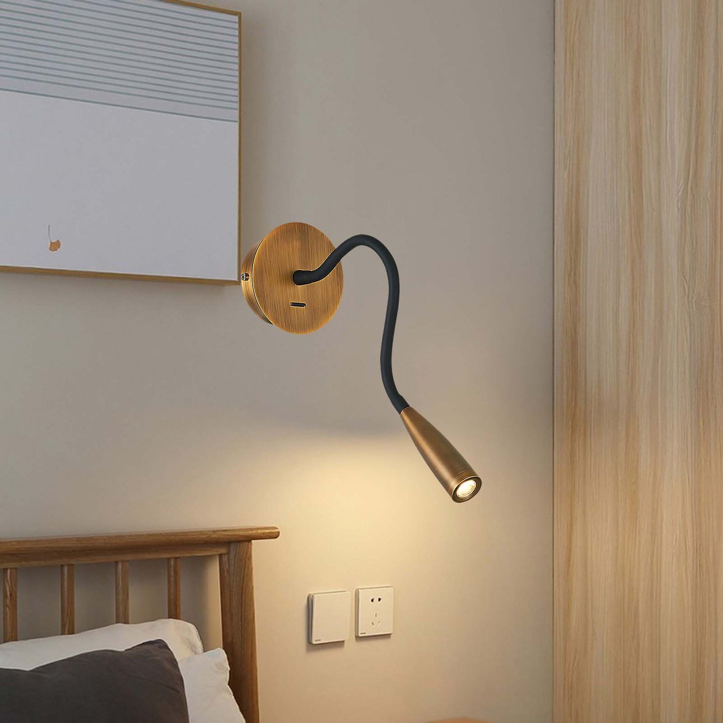 Flexi Hose Eclectic Metal Wall Light