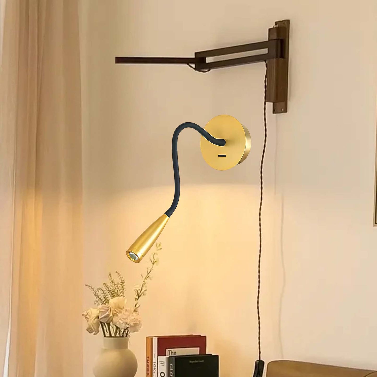 Flexi Hose Eclectic Metal Wall Light