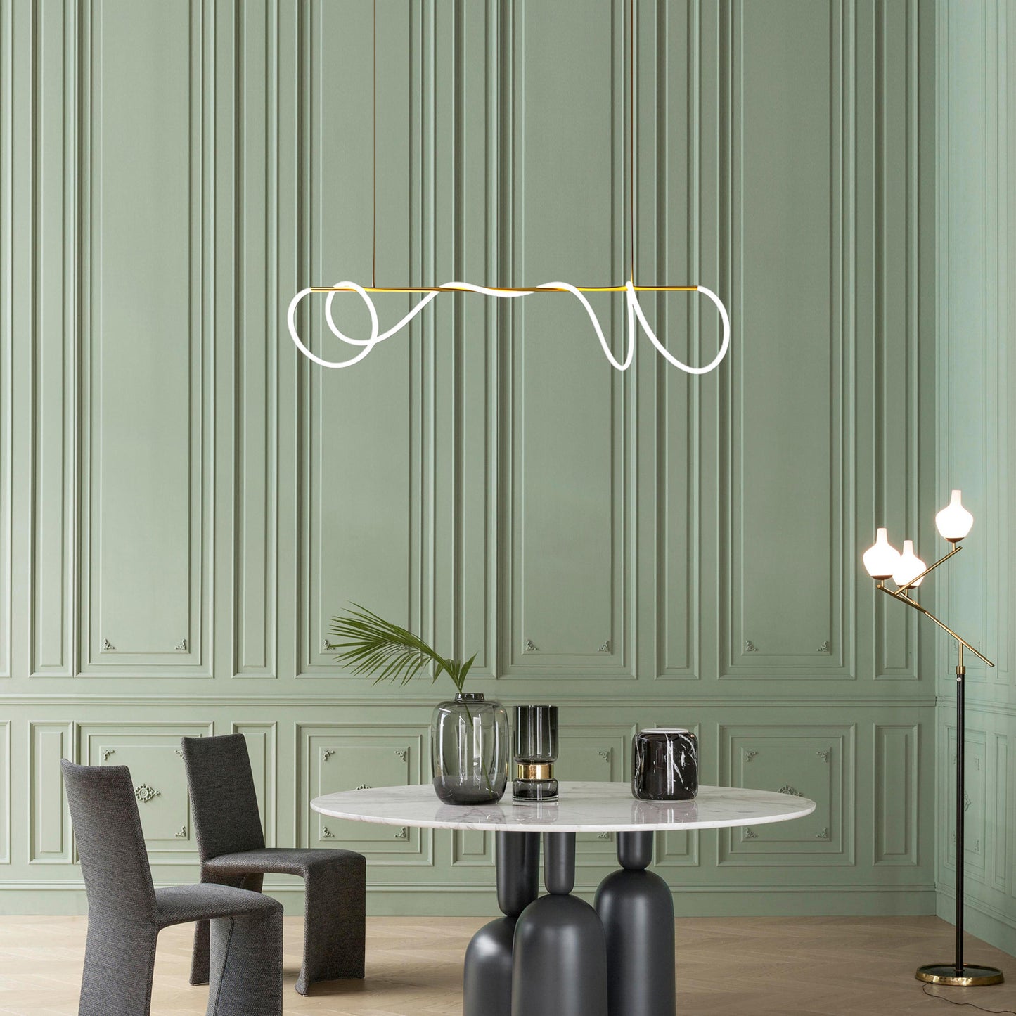 Flexible Linear Curve Traditional Metal Chandelier