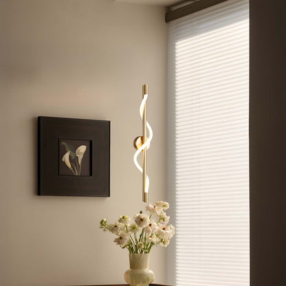 Flexible Linear Curve Minimalist Metal Wall Lamp