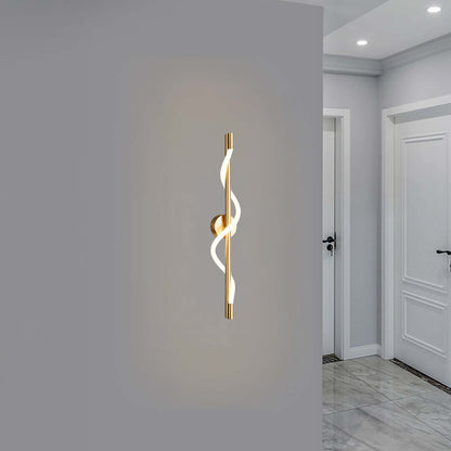 Flexible Linear Curve Minimalist Metal Wall Lamp