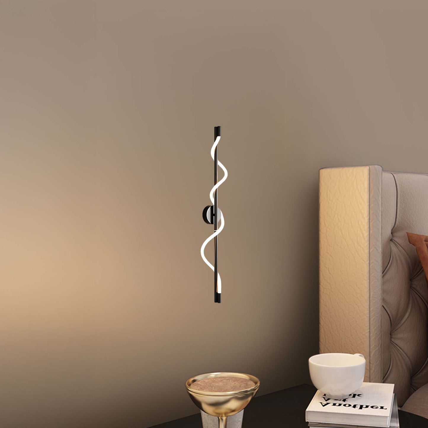 Flexible Linear Curve Minimalist Metal Wall Lamp