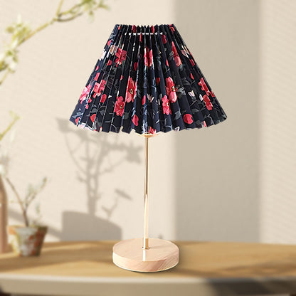 Flores Vintage Metal Table Lamp