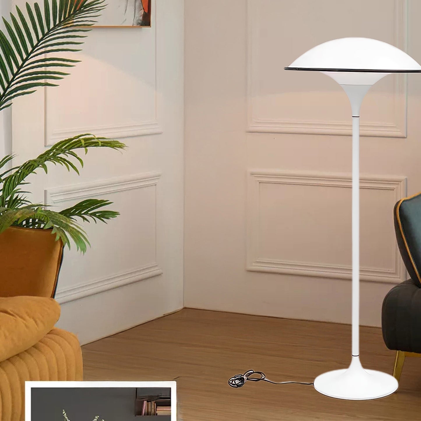 Fontana Minimalist Metal Floor Lamp