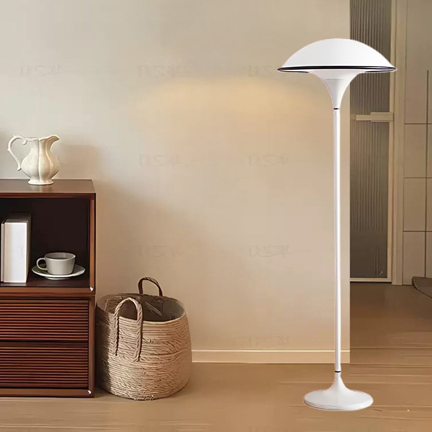 Fontana Minimalist Metal Floor Lamp