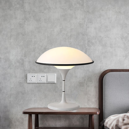 Fontana Retro Metal Table Lamp