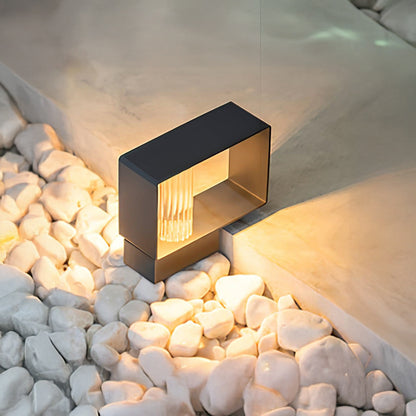 Frame Minimalist Crystal Outdoor Post Lamp