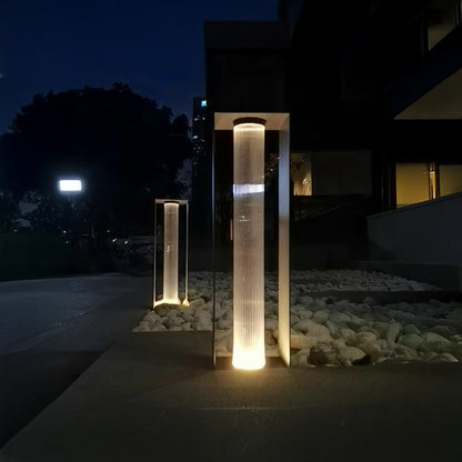 Frame Minimalist Crystal Outdoor Post Lamp