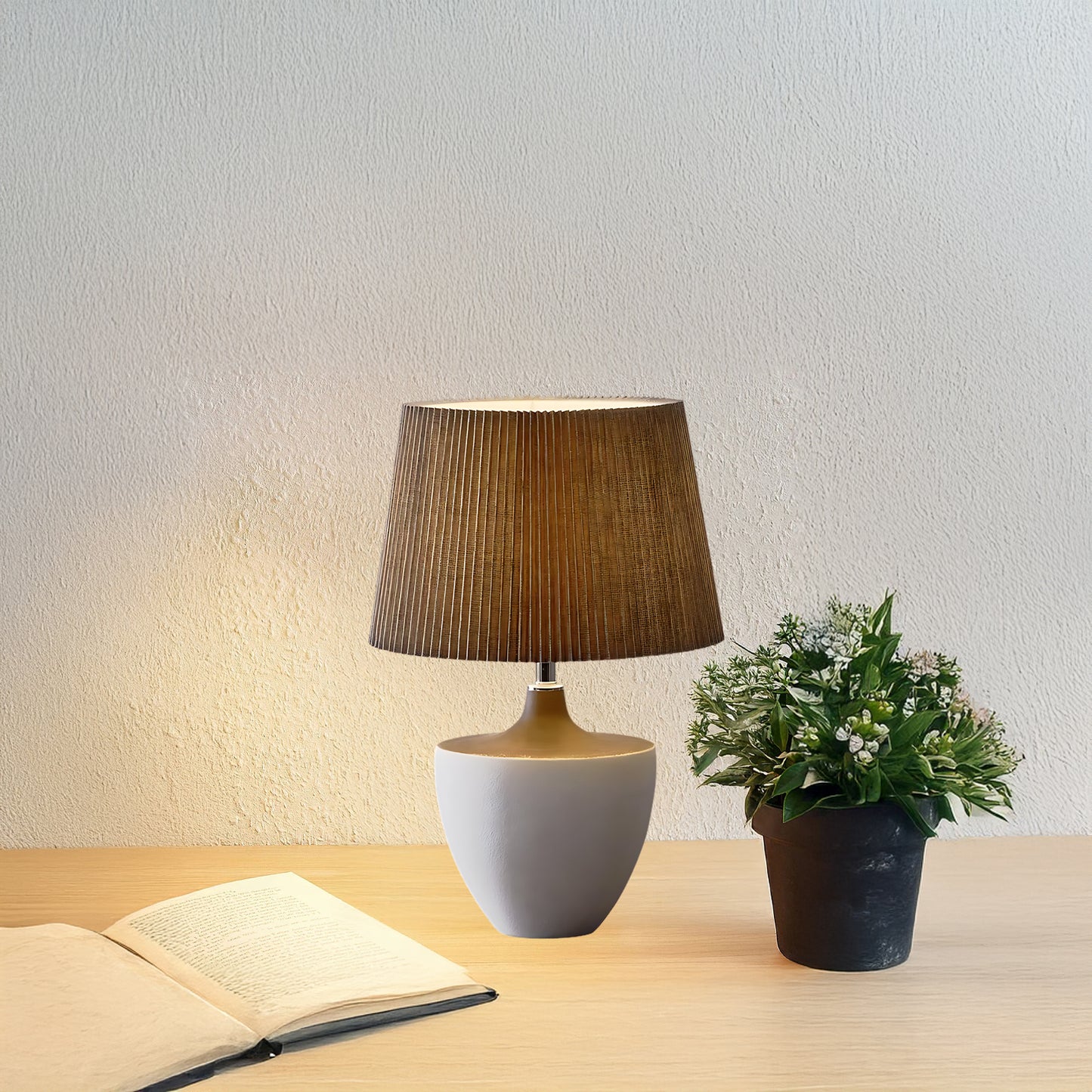 Ghassan Eclectic Metal Table Lamp